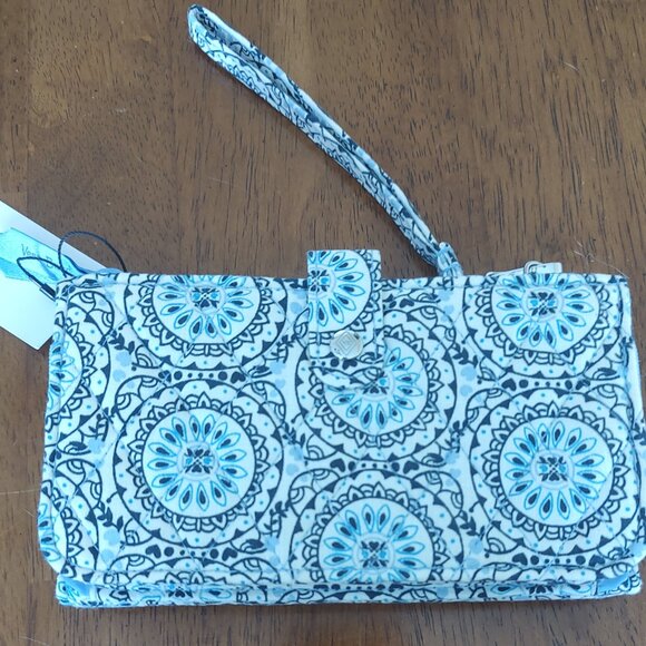 Vera Bradley RFID Smartphone Wristlet - Picture 2 of 8